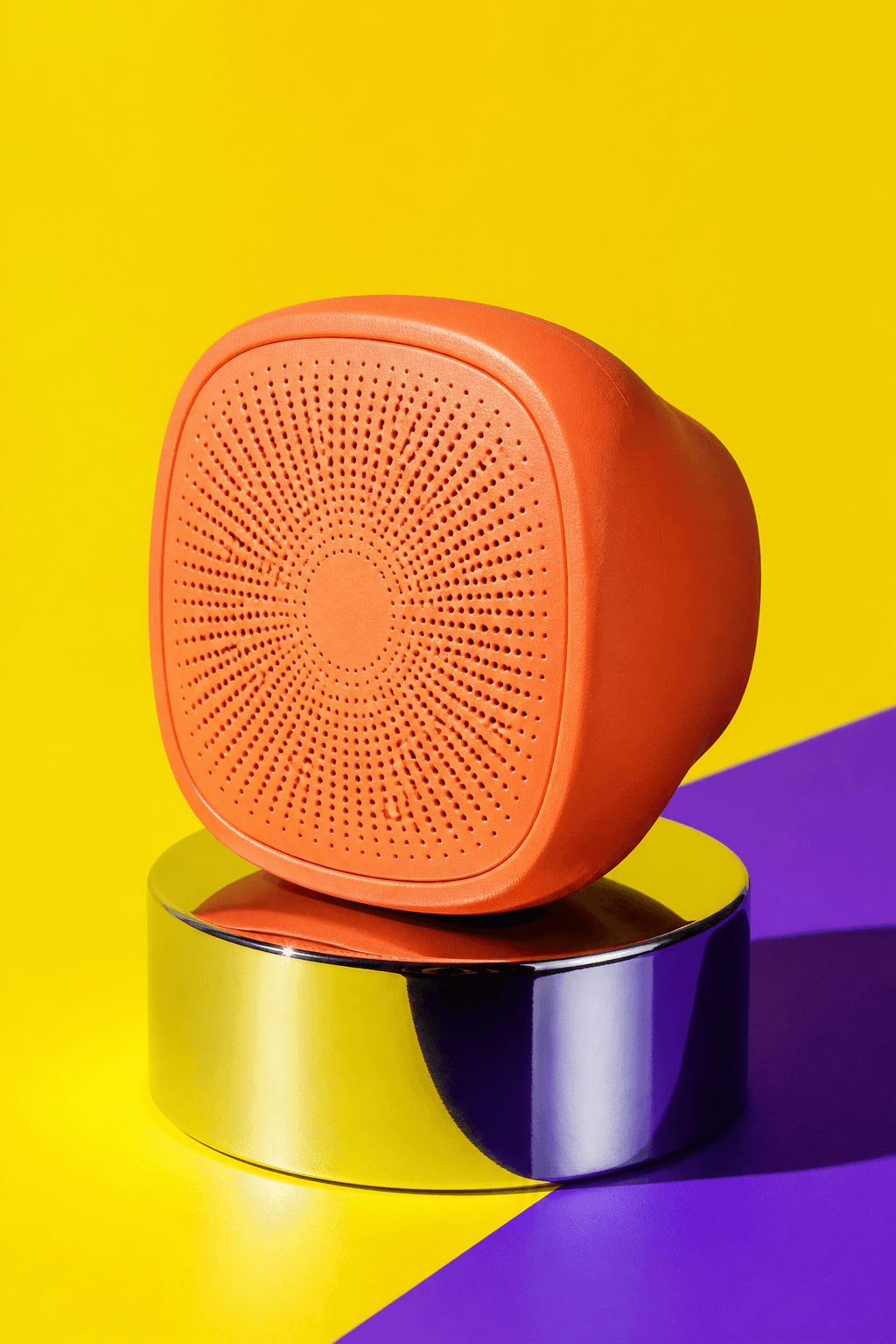 Pulse Mini, Room-filling sound in a form that refuses to disappear.